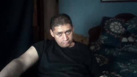 Snapshot of tender_eldelatienda chatting on 04-17-26, 12:35 Fabio Canavaro online show from 04-17-26, 12:35