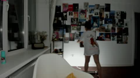 tenderalise online show from 12-19-24, 06:12
