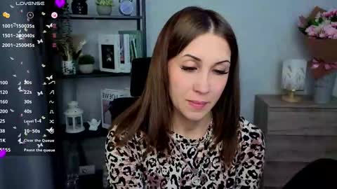 Snapshot of tendermist chatting on 03-07-26, 07:00 Nelly online show from 03-07-26, 07:00