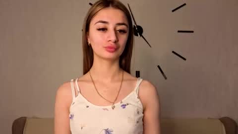 Emily online show from 02-08-26, 04:05