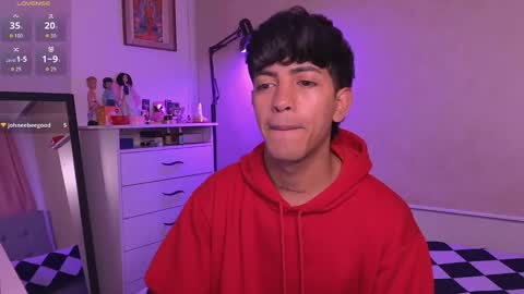 teo brown Independent model online show from 09-12-25, 11:04