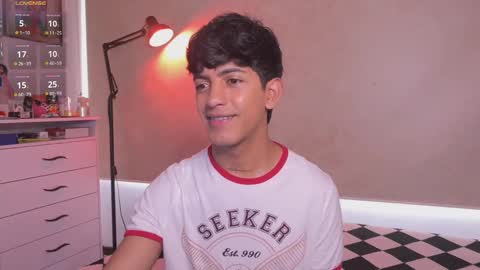 teo brown Independent model online show from 10-30-25, 07:14