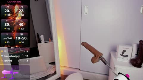 Teo Ferrer online show from 01-06-25, 11:42