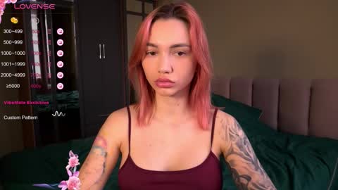 Snapshot of teona_amore chatting on 02-12-26, 10:43 Teya online show from 02-12-26, 10:43