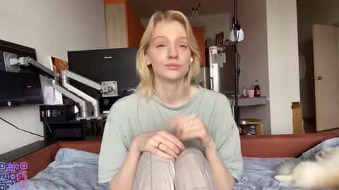 Anna online show from 03-23-26, 04:49