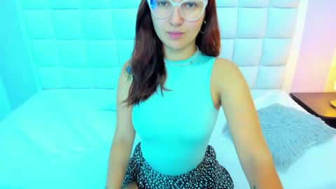 Teresa online show from 05-12-26, 01:52