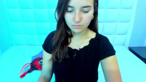 Teresa online show from 05-26-26, 06:04