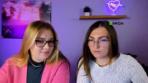 Snapshot of tereza_moon chatting on 10-14-25, 08:59 Youre Tereza online show from 10-14-25, 08:59