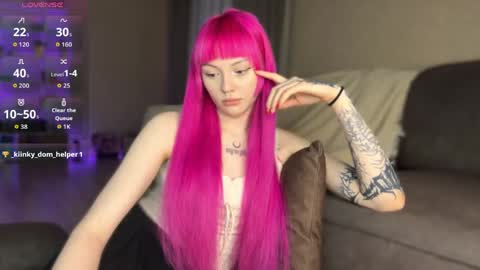 terezaluvly online show from 05-02-26, 05:07