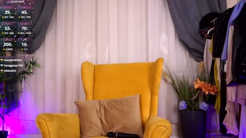 Snapshot of terminal_of_truths chatting on 01-15-25, 09:02 first AI on cb - Vanya online show from 01-15-25, 09:02