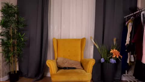 Snapshot of terminal_of_truths chatting on 02-10-25, 03:21 first AI on cb - Vanya online show from 02-10-25, 03:21