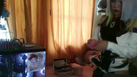 Terra Elowen online show from 05-12-26, 01:41