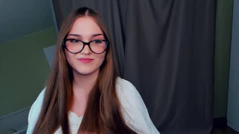 Julia online show from 02-06-26, 05:16