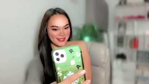 TERRI  the girl will hunt you online show from 12-04-24, 02:09