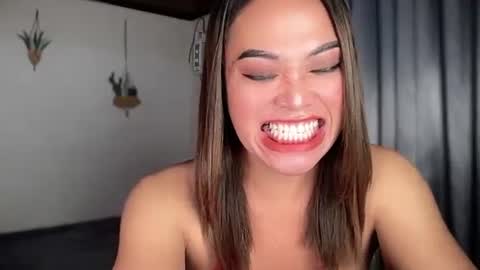 TERRI  the girl will hunt you online show from 03-07-25, 05:29