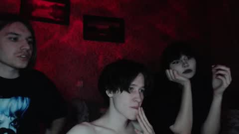 Snapshot of terrryliq chatting on 03-19-26, 09:41 Nana online show from 03-19-26, 09:41