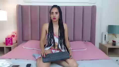 Snapshot of terrygreenwood chatting on 09-10-25, 01:55 Terry online show from 09-10-25, 01:55