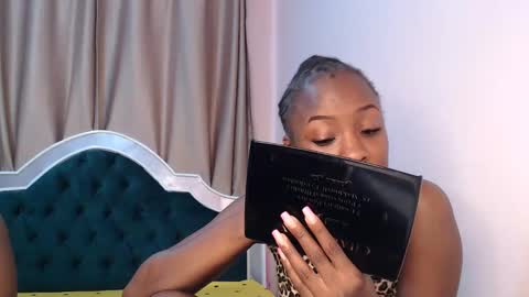 Tacy online show from 02-27-25, 06:18