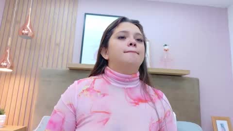 tessa stones online show from 10-26-25, 03:12