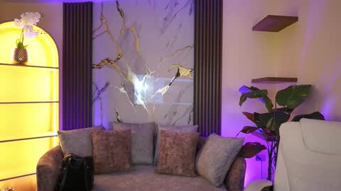 Tessa Fox online show from 03-21-26, 12:54