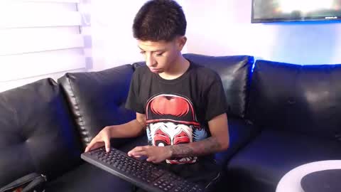 tessachains online show from 01-13-26, 04:12