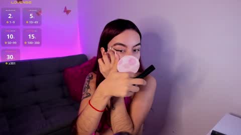Tessa foxie      online show from 07-21-26, 12:40