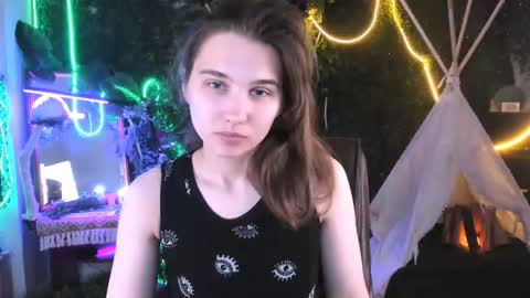 Tessa online show from 10-06-25, 05:16