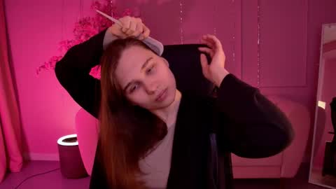 Tessa online show from 03-24-26, 05:56