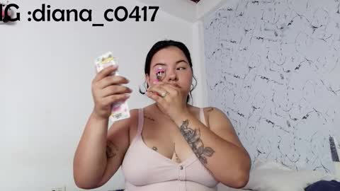 Snapshot of tessayleo_13 chatting on 11-14-25, 01:10 tessa y leo online show from 11-14-25, 01:10