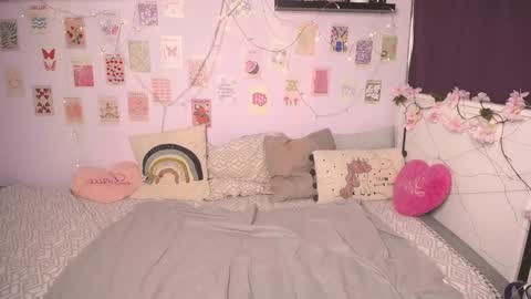 Snapshot of tesspleasure chatting on 01-21-25, 08:08 TESSA online show from 01-21-25, 08:08