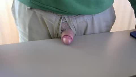 Test the Chat online show from 09-26-25, 07:51