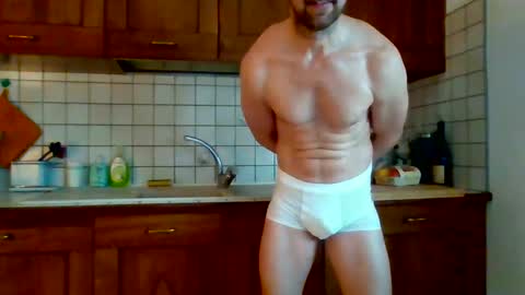 Snapshot of testosterone20222 chatting on 02-13-25, 11:39 Testosterone20 online show from 02-13-25, 11:39