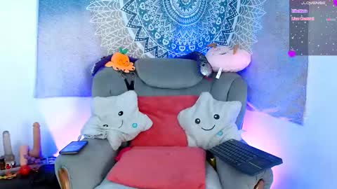 Snapshot of tevenwhiite chatting on 03-12-25, 03:13 teven online show from 03-12-25, 03:13