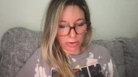 Daphne Summers online show from 11-24-25, 05:01