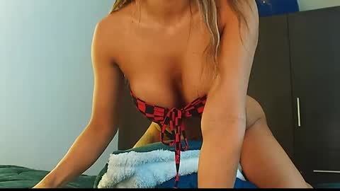texas_curvykitten online show from 05-22-26, 09:04
