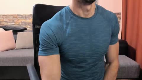 TexasHUNK online show from 10-07-25, 06:54