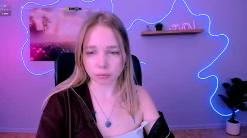 Snapshot of teya_starling chatting on 04-11-26, 07:45 teya_starling online show from 04-11-26, 07:45