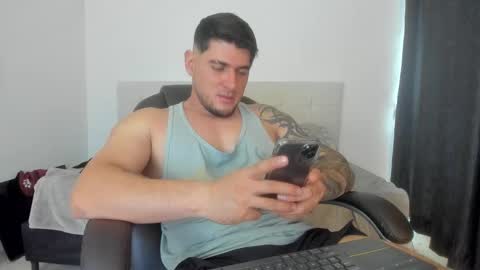 Snapshot of teylor_creed chatting on 10-17-25, 06:32 teylor creed online show from 10-17-25, 06:32