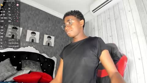 teylor_lovee online show from 03-08-26, 09:29