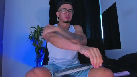 Snapshot of thadeo_king chatting on 05-31-26, 10:11 thadeo_king online show from 05-31-26, 10:11