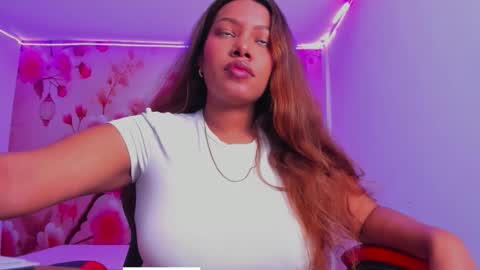 Andreina online show from 10-14-25, 02:12