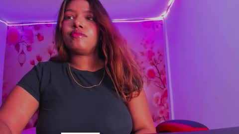 Andreina online show from 10-21-25, 04:13