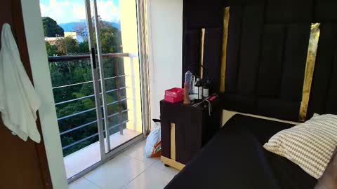 T H A I S  online show from 03-29-26, 11:05