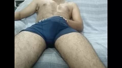 Snapshot of thales_puto chatting on 11-01-25, 01:02 Thales online show from 11-01-25, 01:02