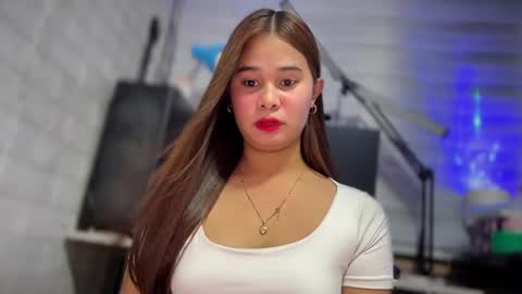 Ms. Thalia online show from 12-09-24, 11:47