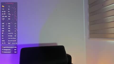 Thalia online show from 01-26-25, 01:58