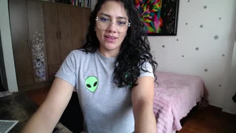 Snapshot of thaliacooper chatting on 04-08-26, 05:13 online show from 04-08-26, 05:13