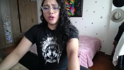 Snapshot of thaliacooper chatting on 07-08-26, 05:28 online show from 07-08-26, 05:28