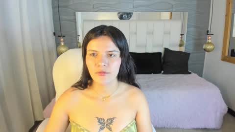 Thalia online show from 02-26-26, 06:40