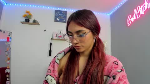 thamara_cooper_ online show from 02-19-25, 12:44